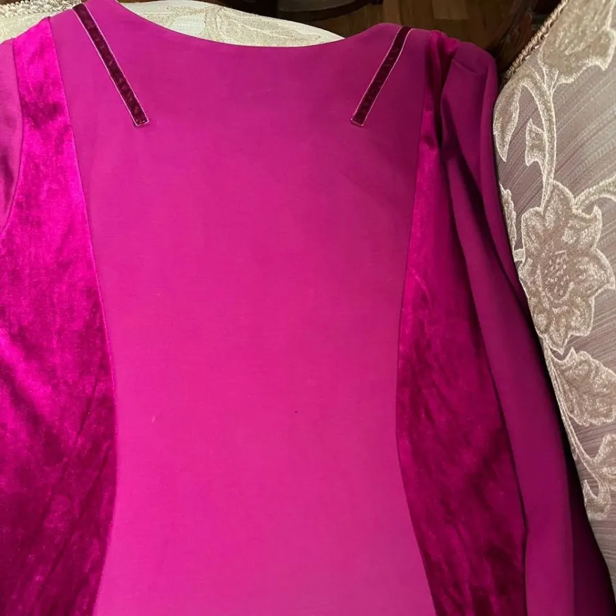 پیراهن ارغوانی مخمل