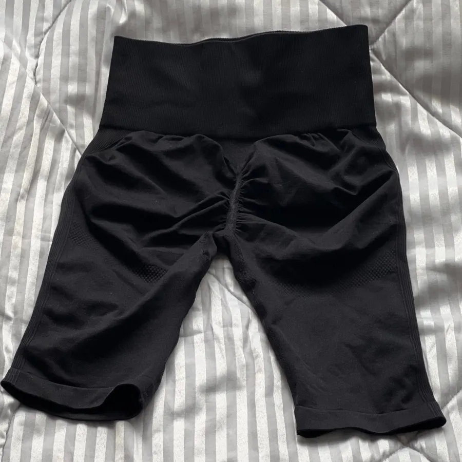 شلوارک بایکر ورزشی