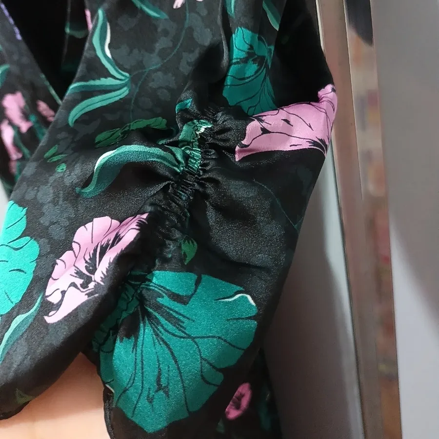 پیراهن مهمانی