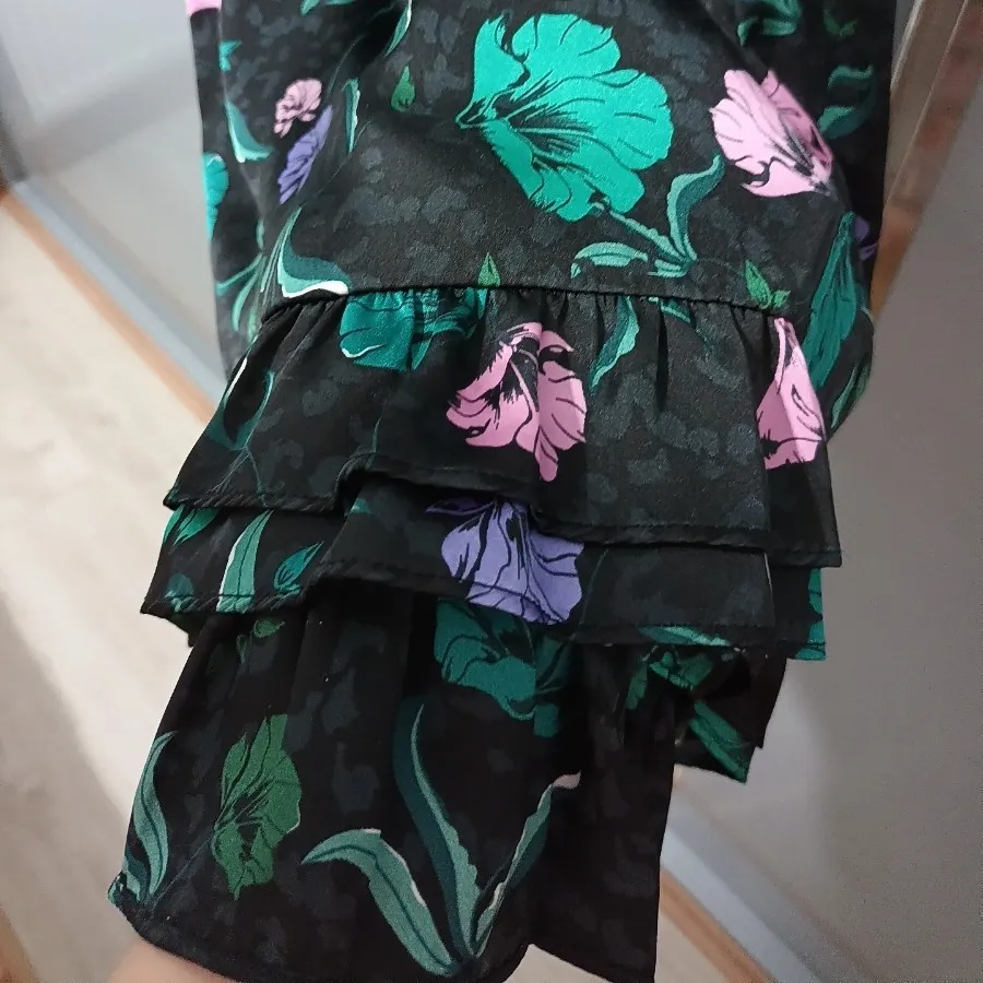 پیراهن مهمانی