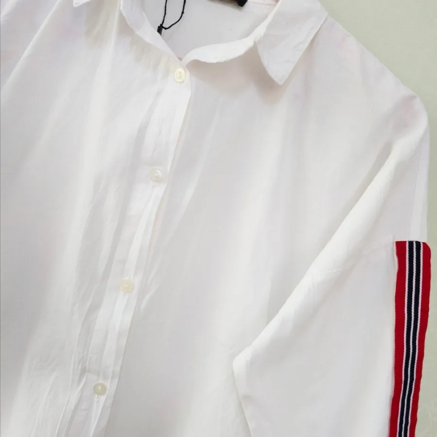 شومیز سفید اسپرت