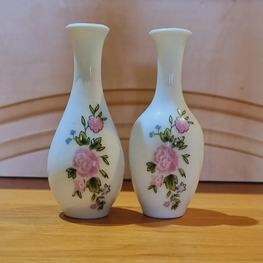 گلدان فسقلی