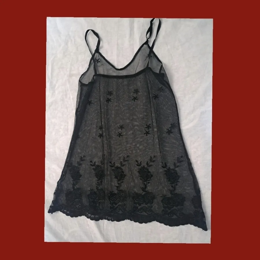 تاپ توری برند مشکی حراج