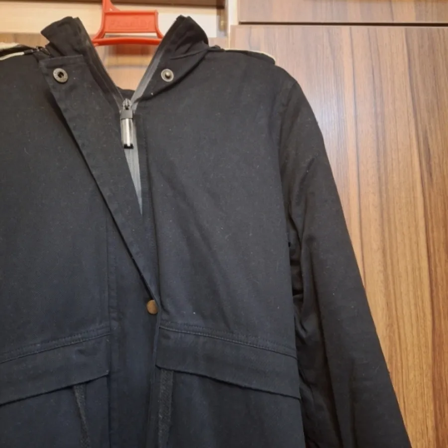 ‌کاپشن کتانی