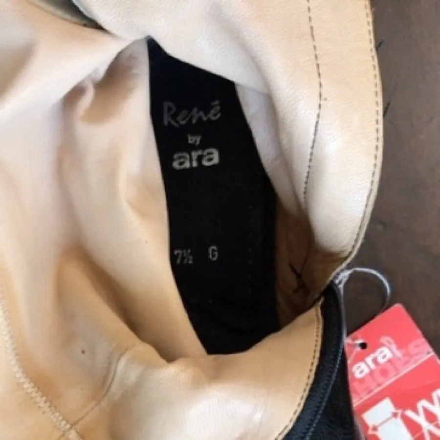 بوت مشکی چرم آرا