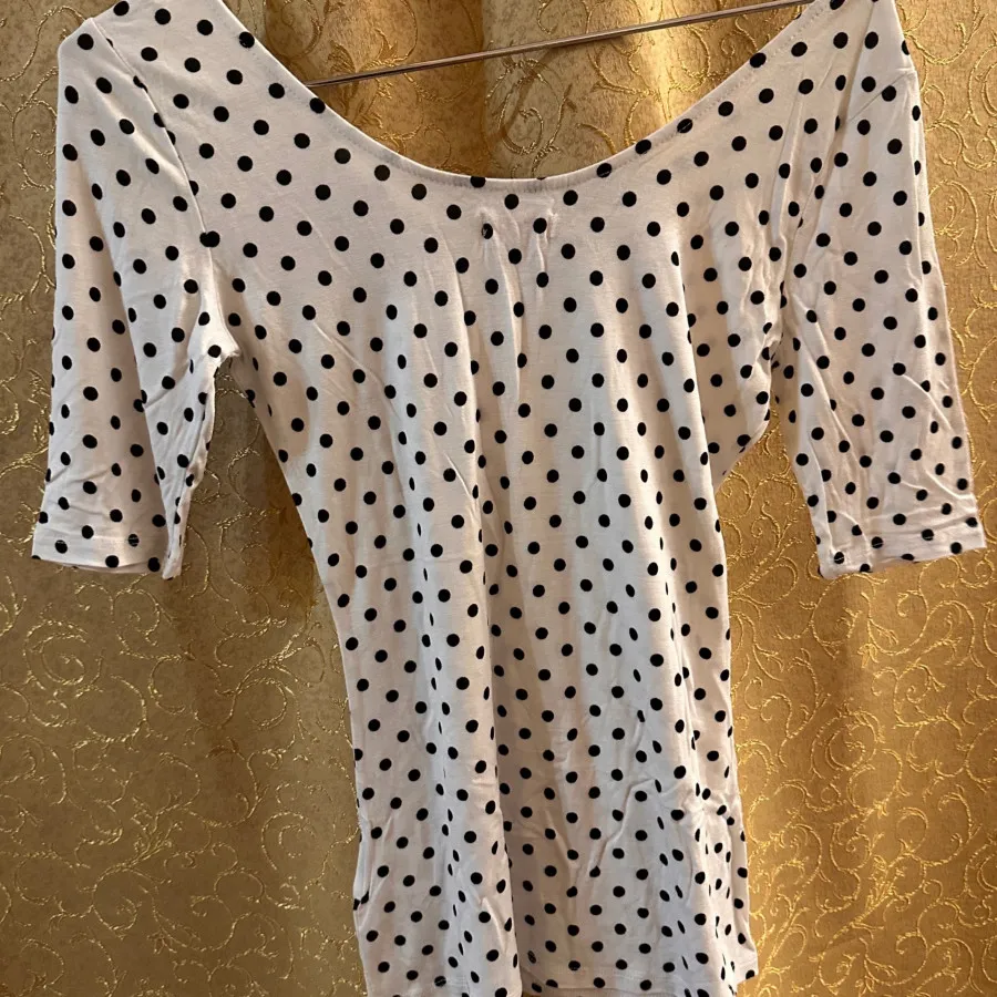 تاپ خالخالی