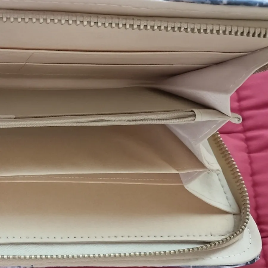 کیف پول/ دستی