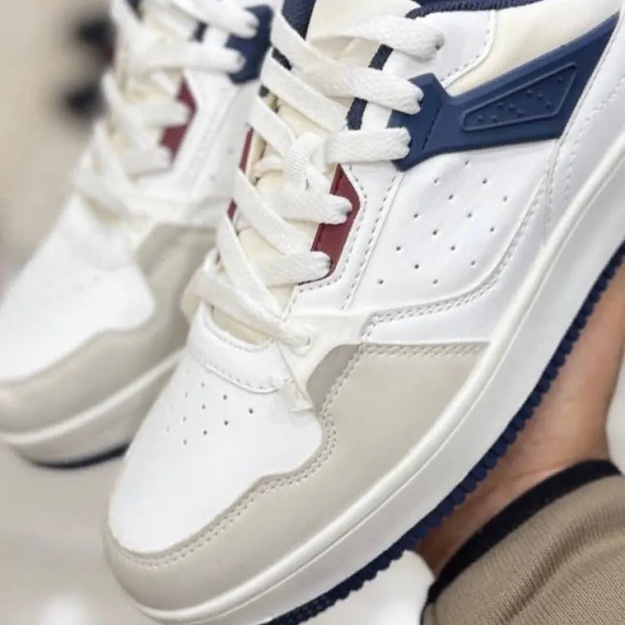 کتونی برند مکس