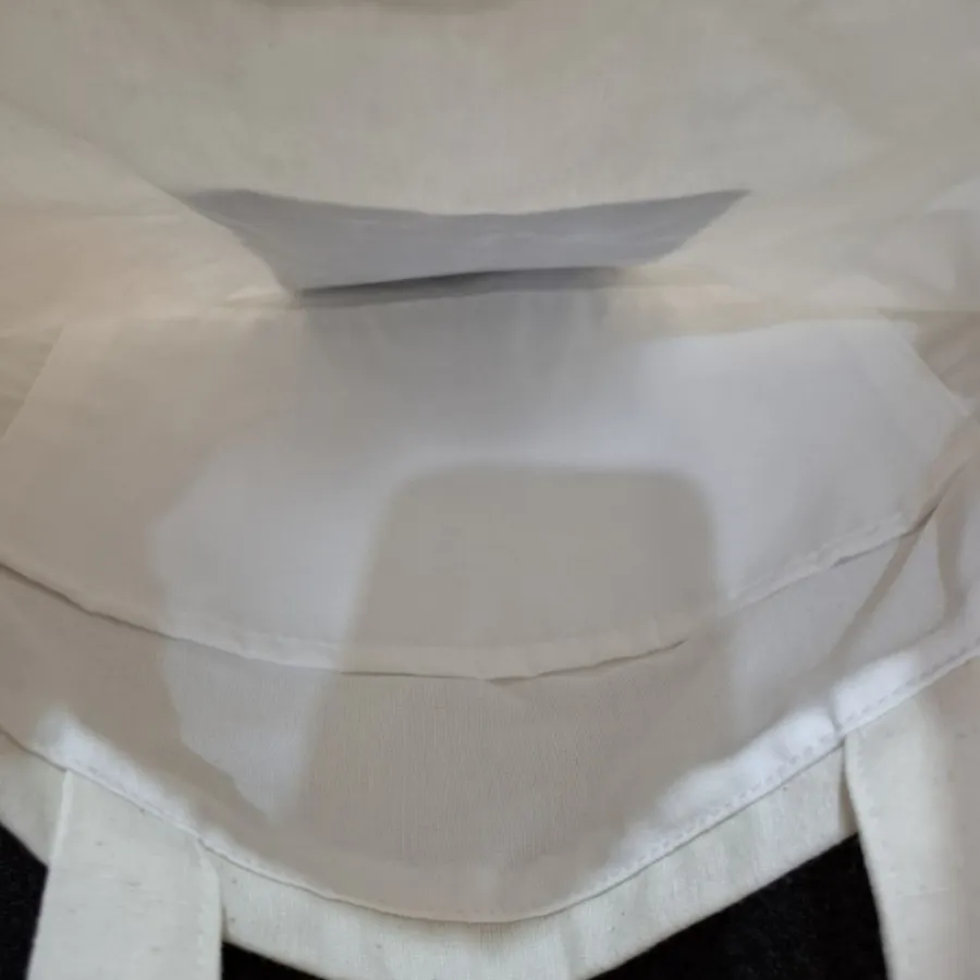 تت بگ طرح بابونه زمینه آب