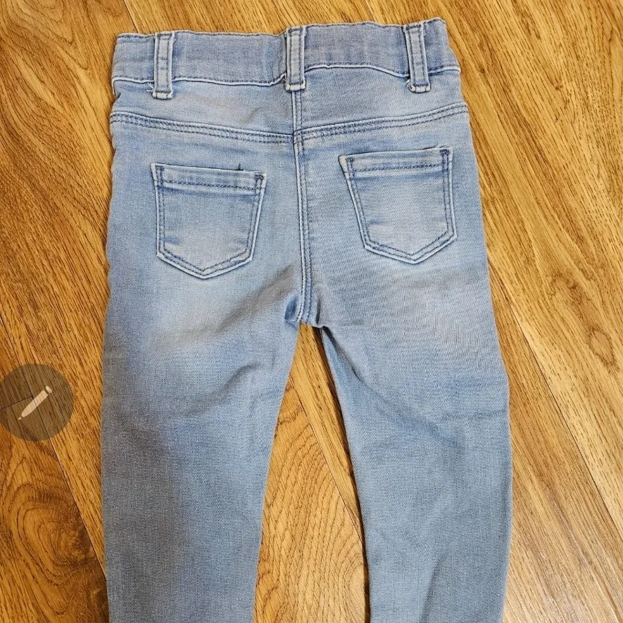 شلوار جین کشی ال سی