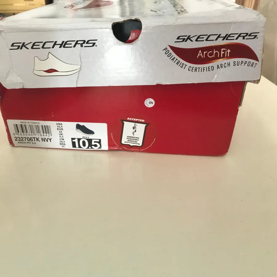 کفش اسکیچرز اصل