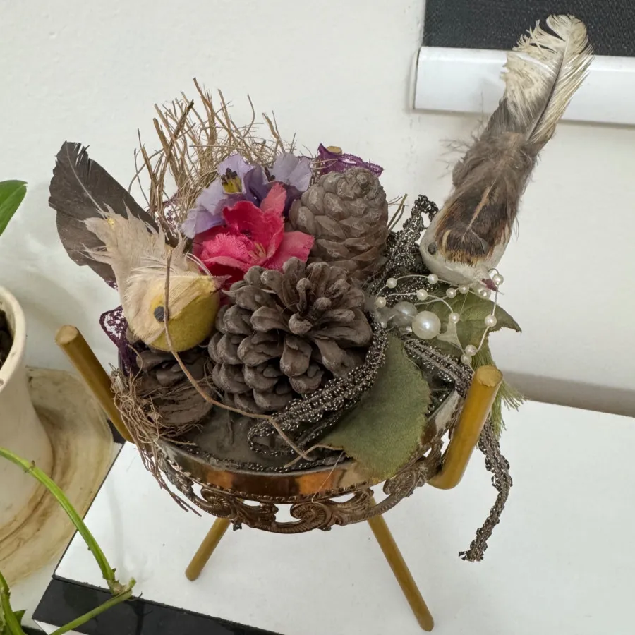 دکوری لانه پرنده