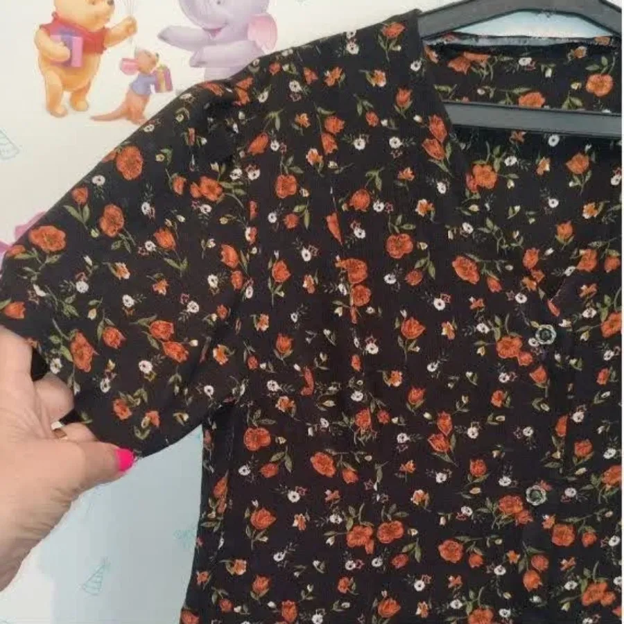 پیراهن گلدار