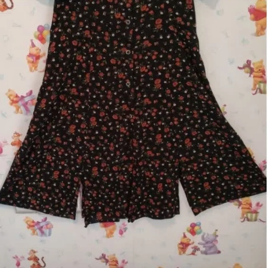 پیراهن گلدار