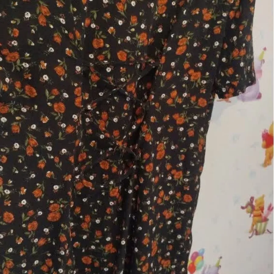 پیراهن گلدار