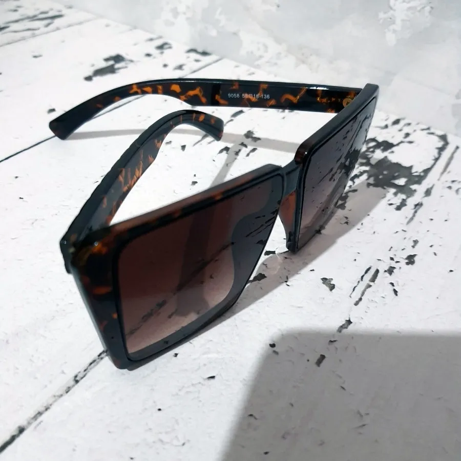 عینک شنل پلنگی