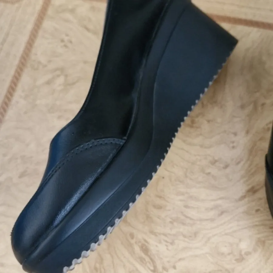 کفش اداری طبی