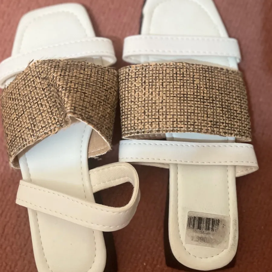 صندل سایز 37