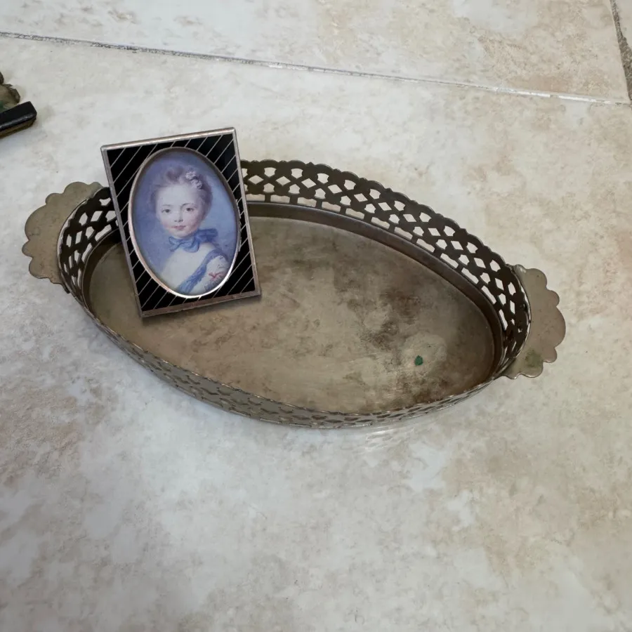 ظرف دکوری قدیمی