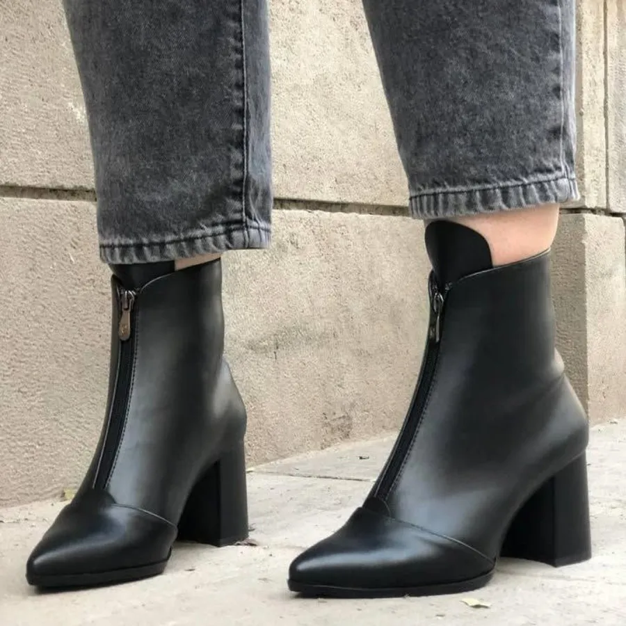 بوت پاشنه دار