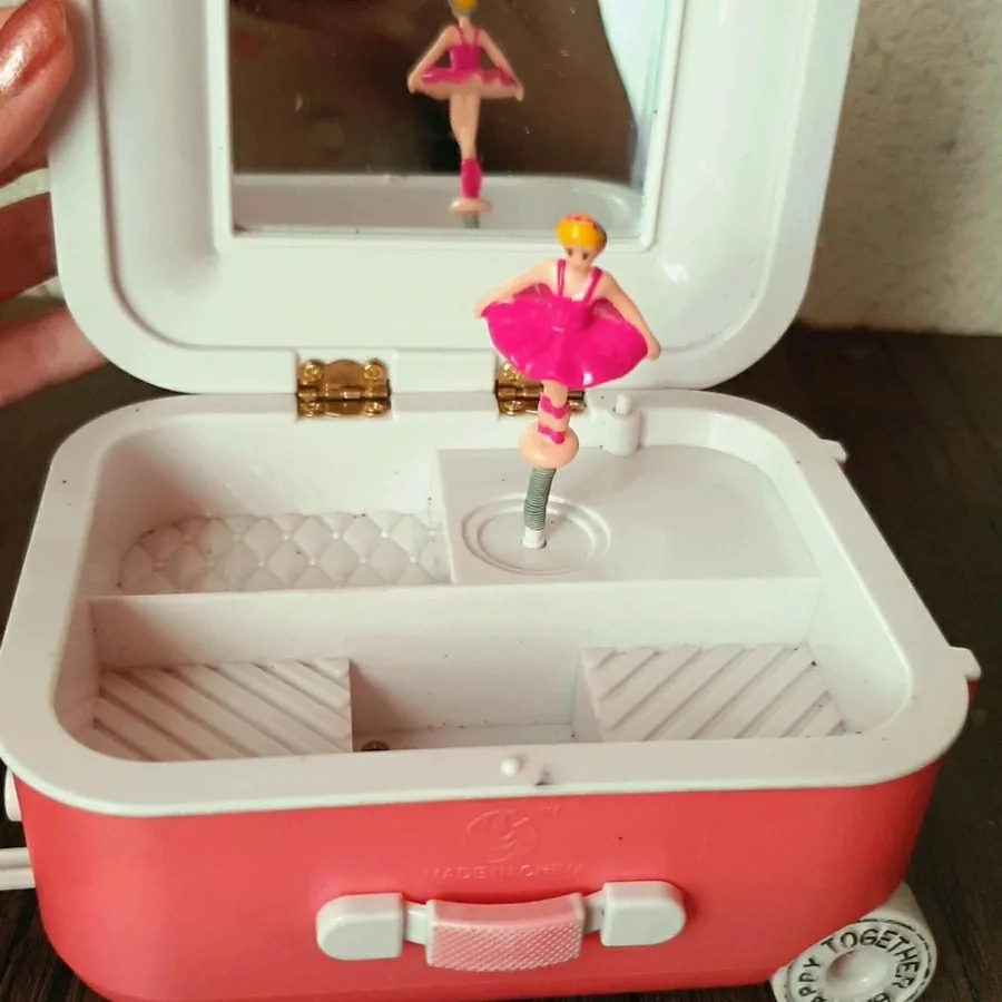 جاجواهری کوکی موزیکال