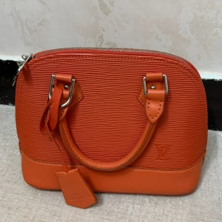 کیف ایو سن لورن