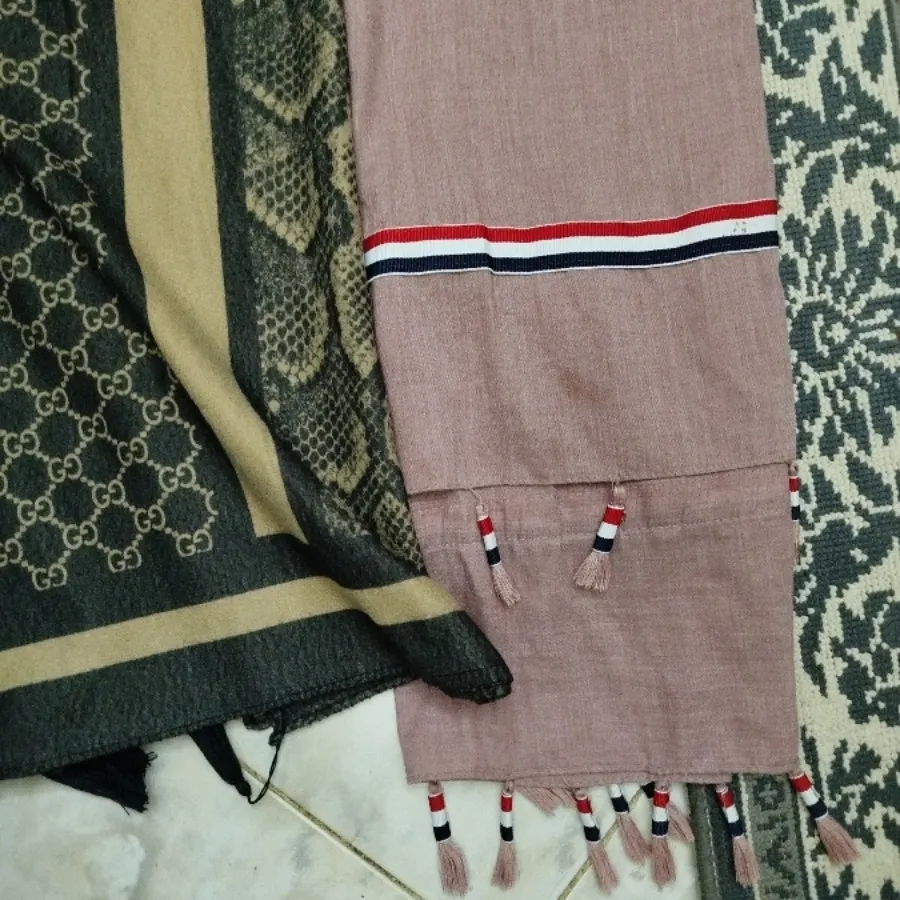 شال زمستانه و پاییزه