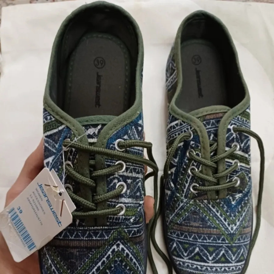 کفش کتونی جین و ست 39 40