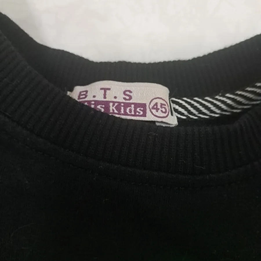 بلوز آستین فینگر دار