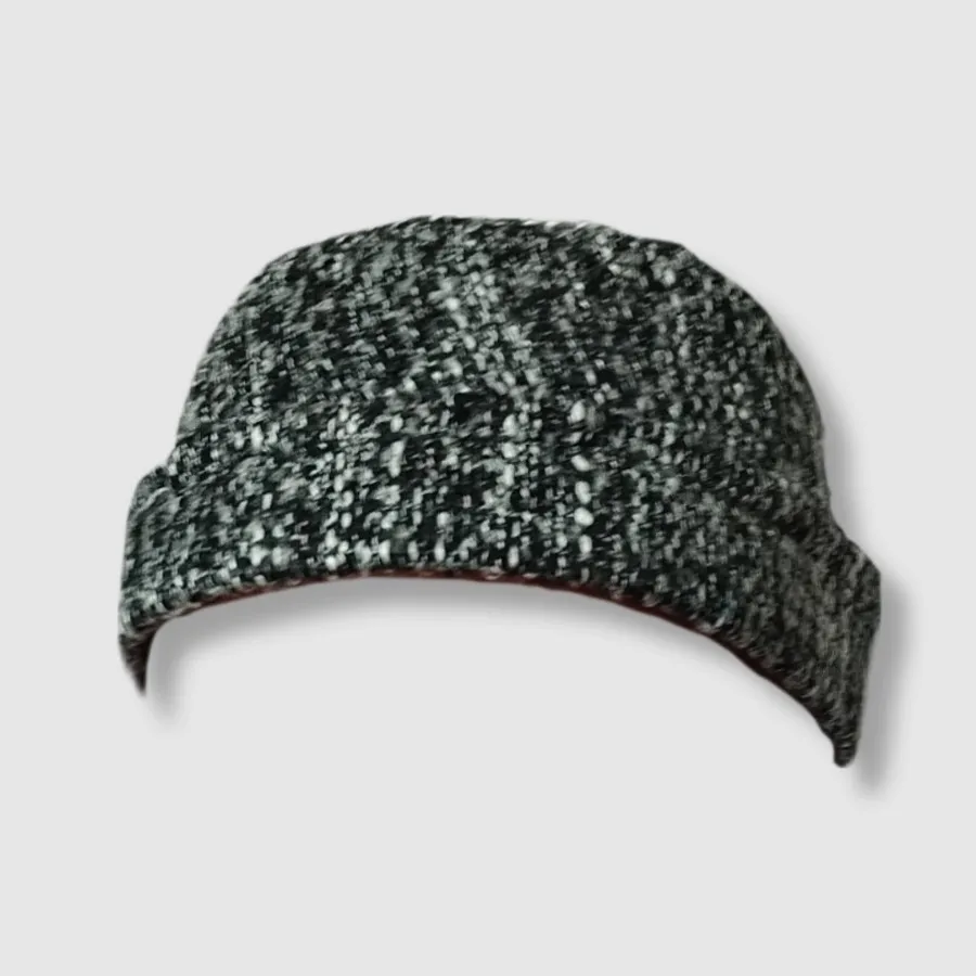 کلاه پشمی طرح لیونی ساده