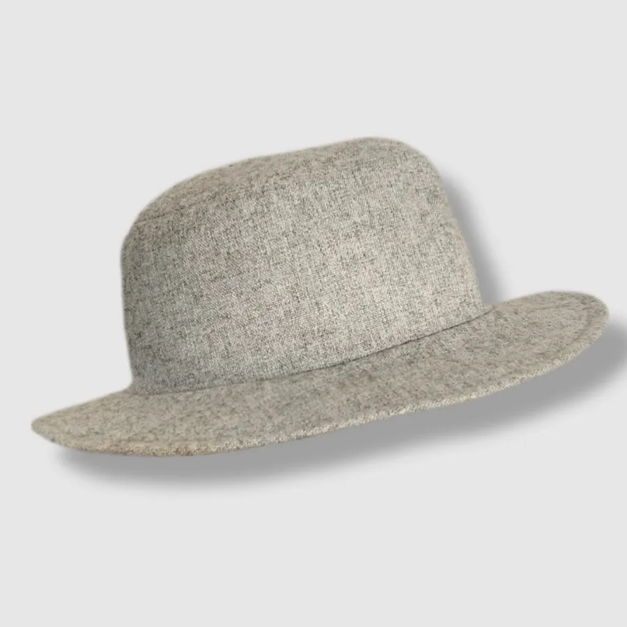 کلاه لبه دار چرم استردار