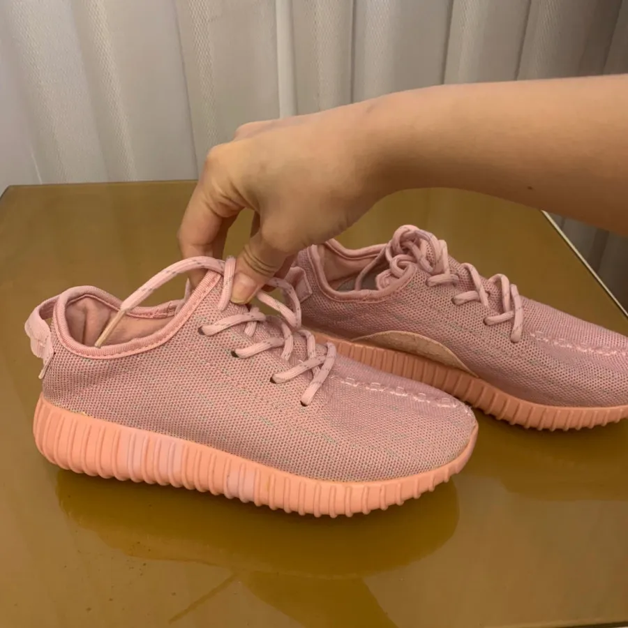 کتونی خارجی