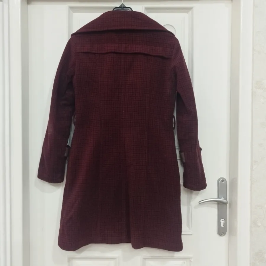 پالتو زرشکی