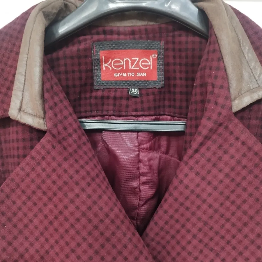 پالتو زرشکی