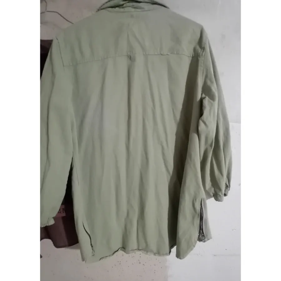 شومیز مانتویی آدامسی لی