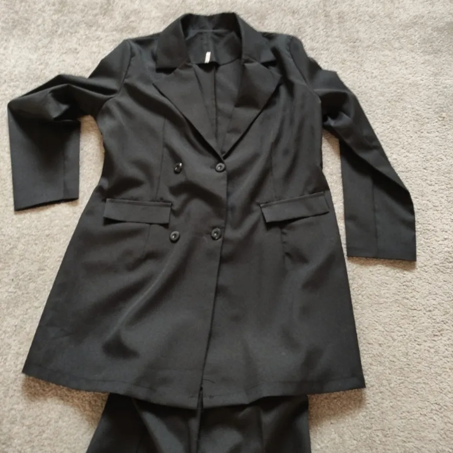 مانتو شلوار کرپ