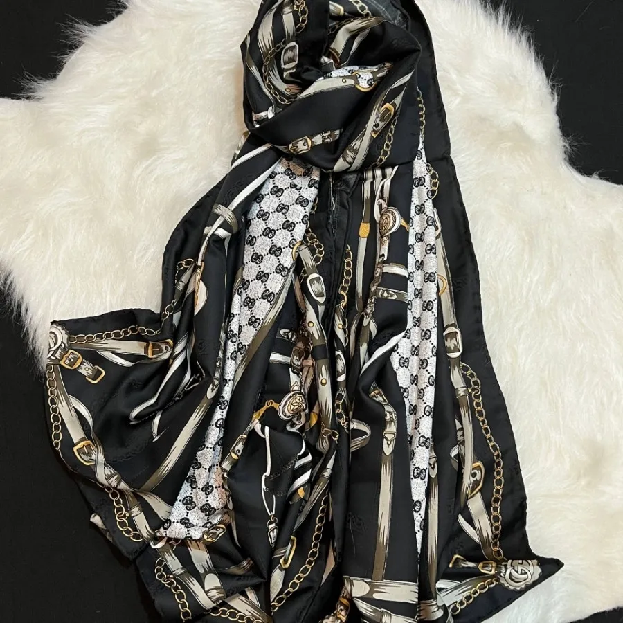 شال ابریشم ژاکازد