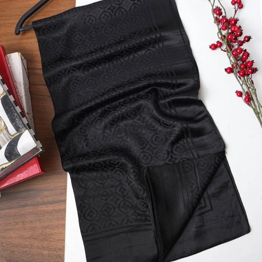 روسری نخ ژاکارد