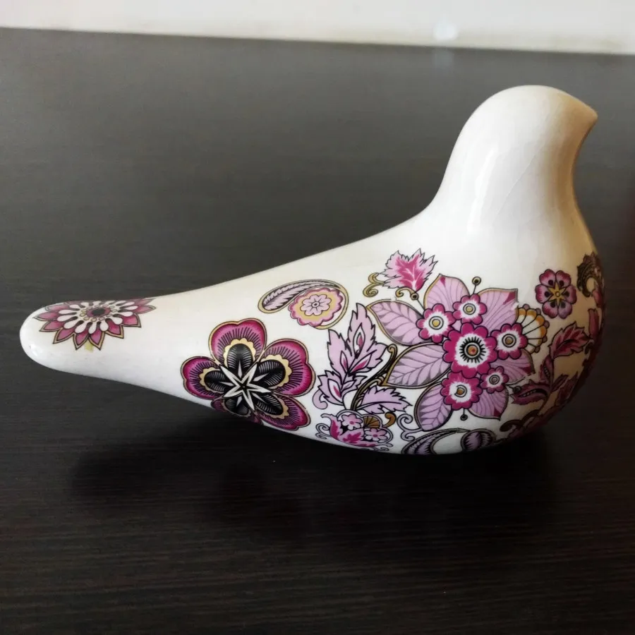 مجسمه پرنده دکوری