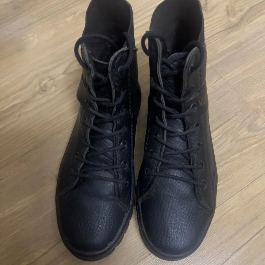 نیم بوت اسپرت