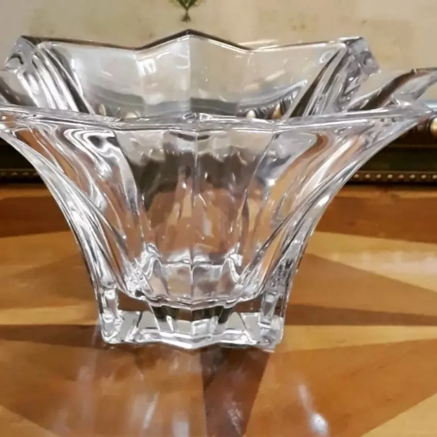 کریستال تویوساساکی ژاپن