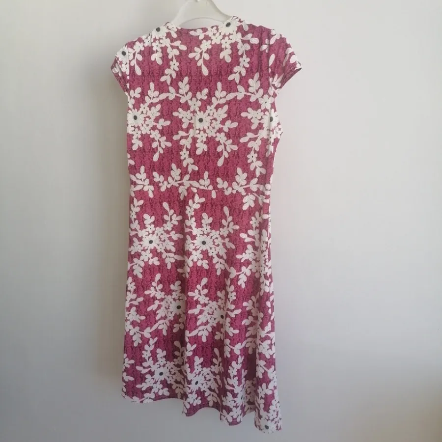 پیراهن دخترانه