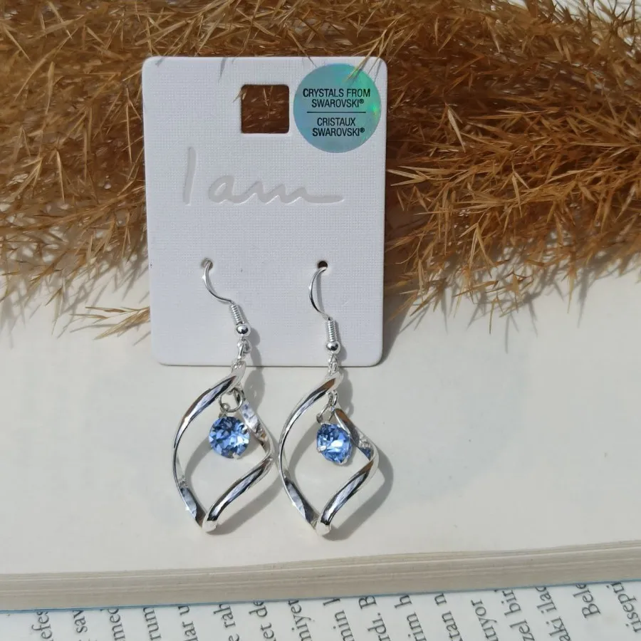 گوشواره جذاب و زیبا