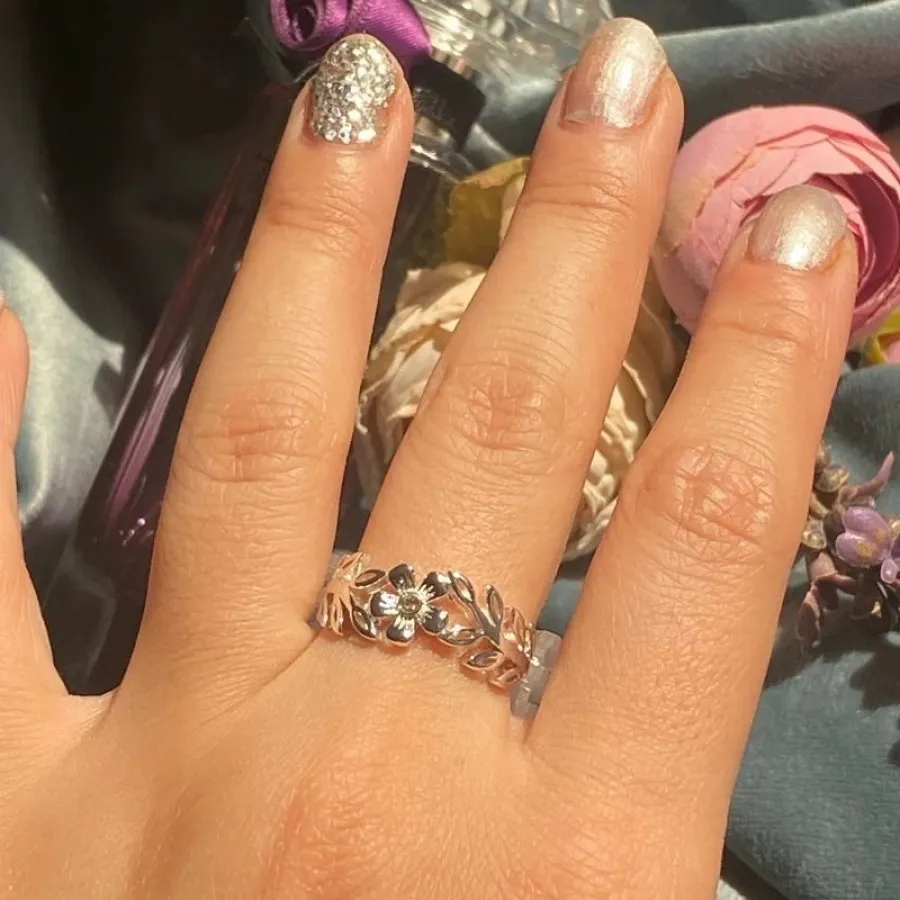 انگشتر جذاب و زیبا