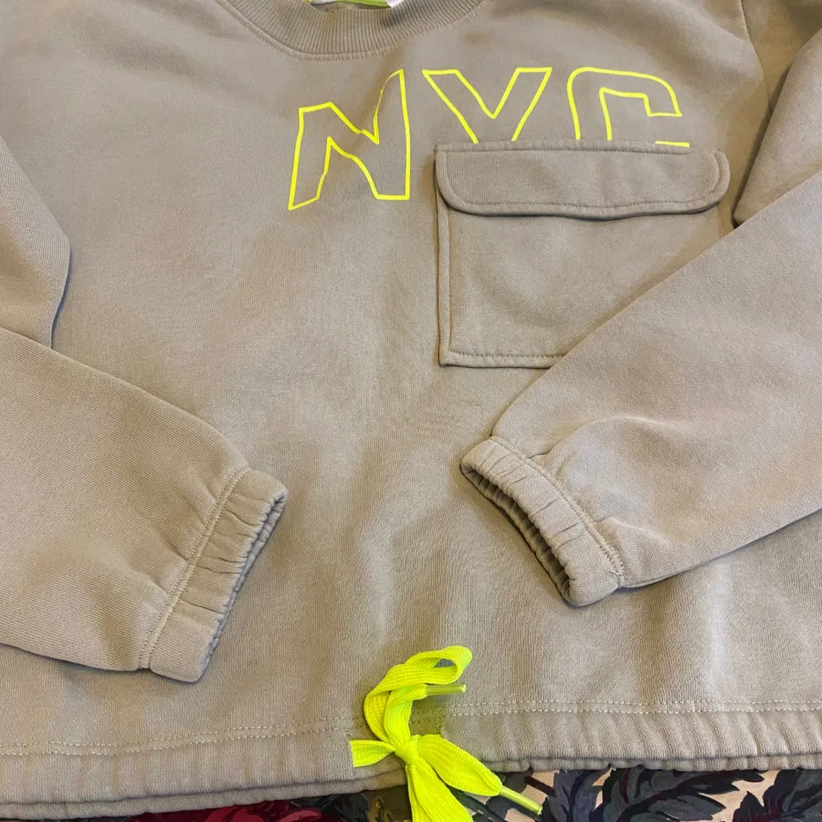 بلوز از اچ اند ام