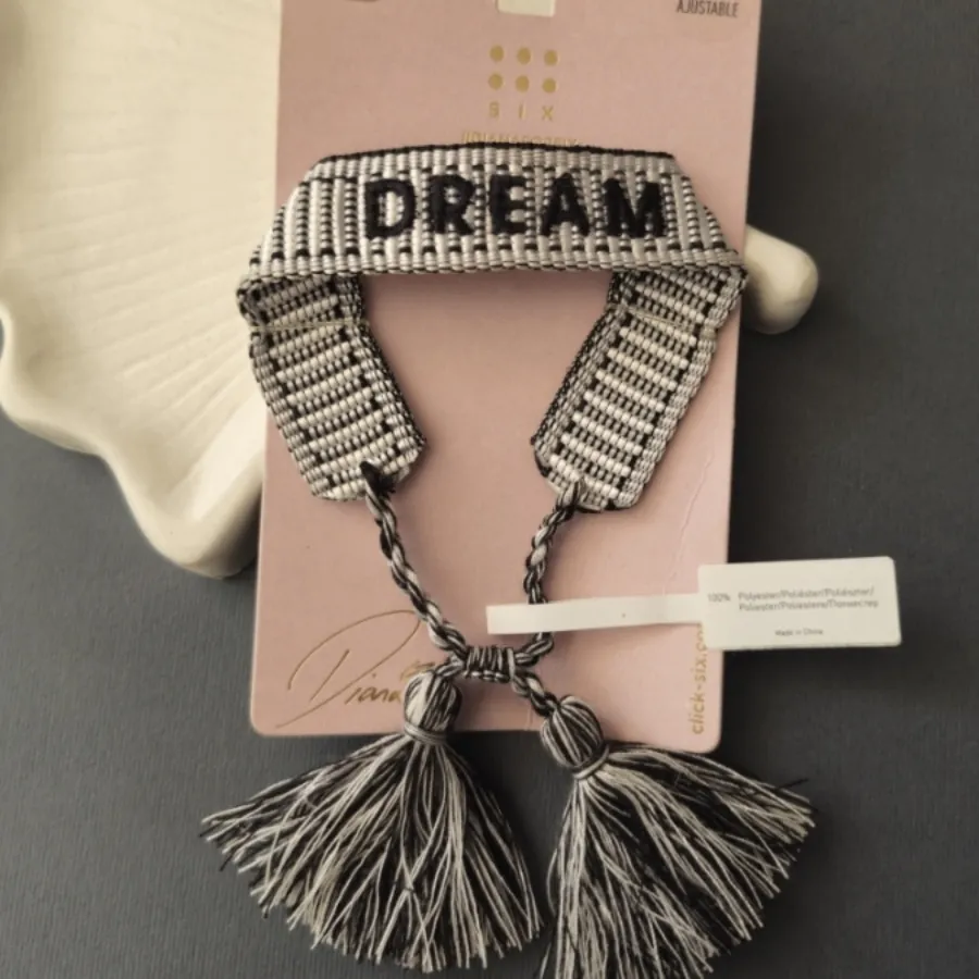 دستبند بافت برند اروپایی