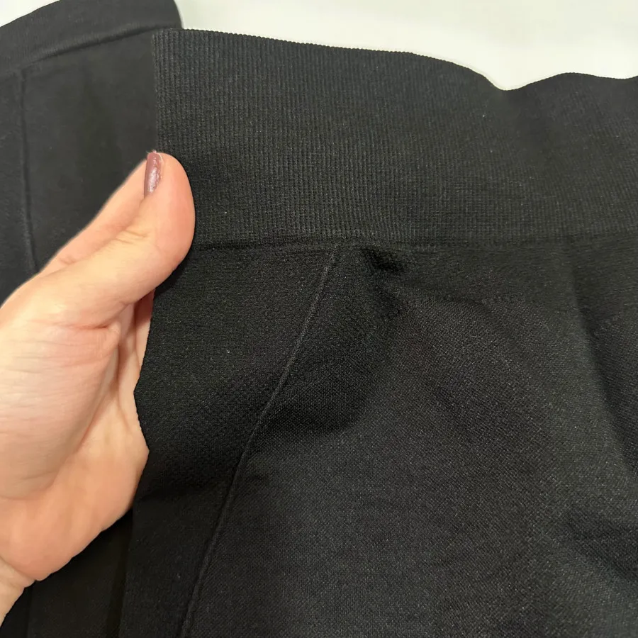 لگ مشکی کمر گنی