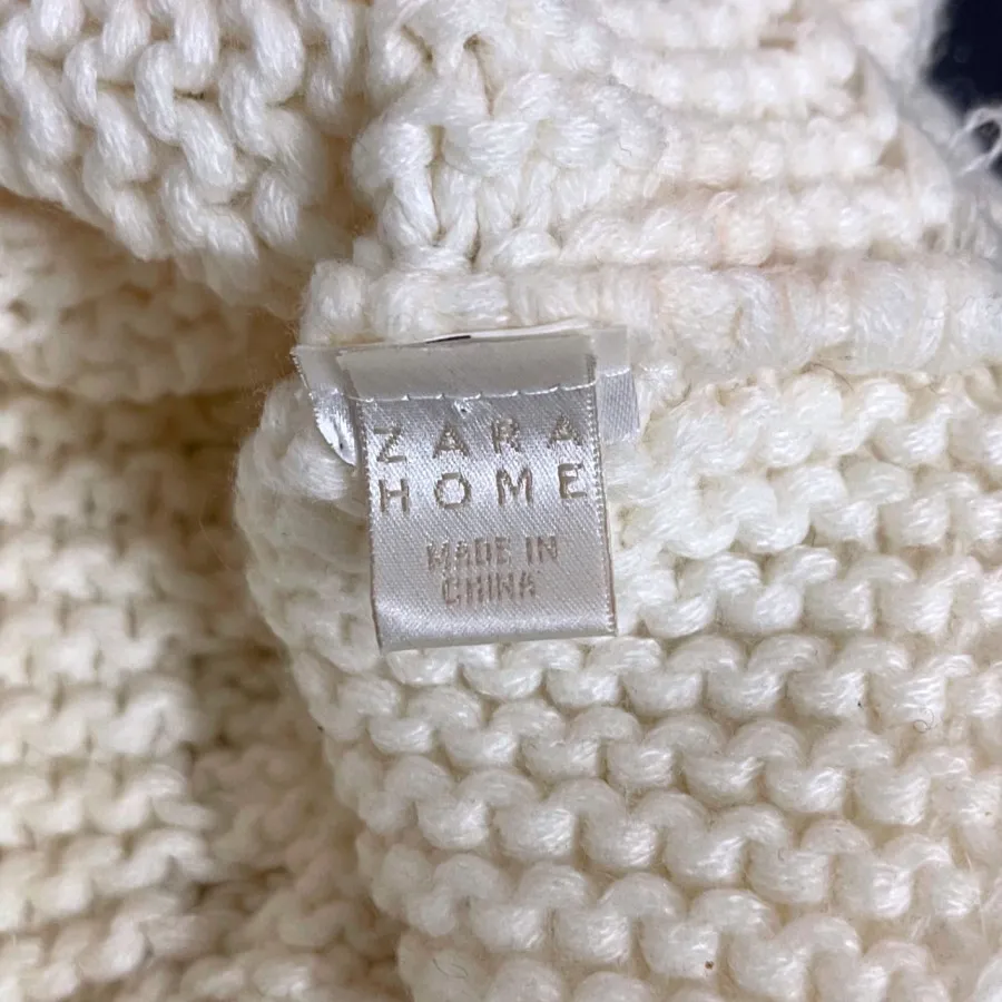 شالگردن زارا