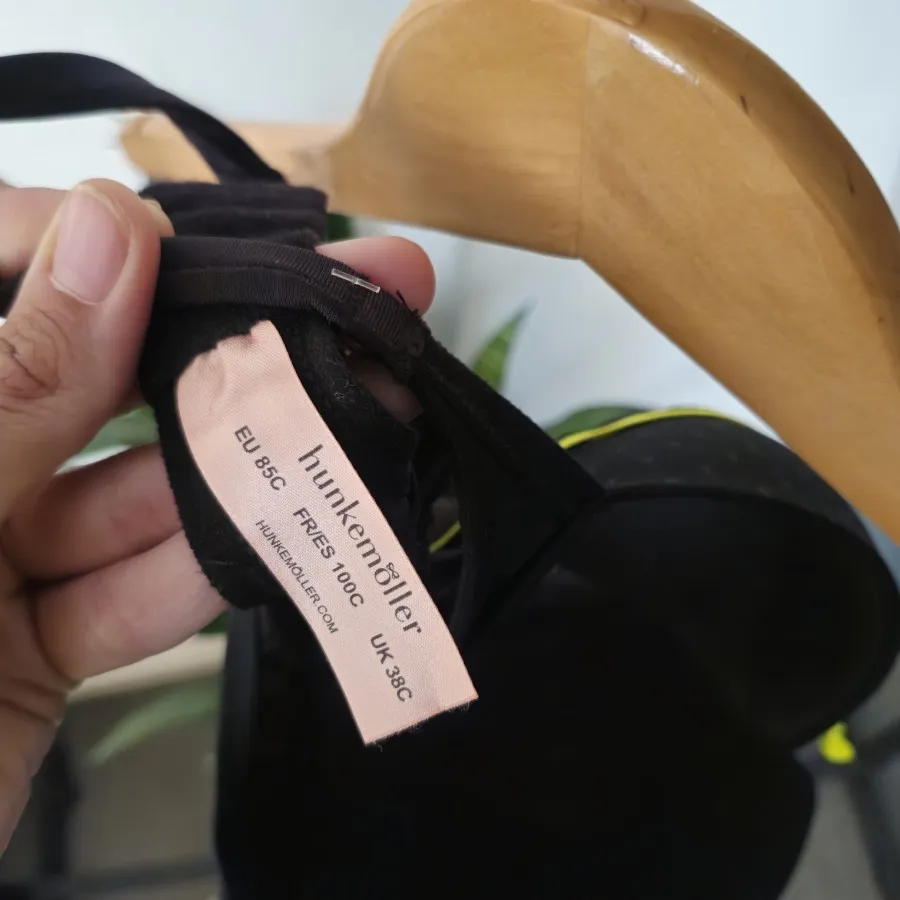 سوتین برند Hunkmuller