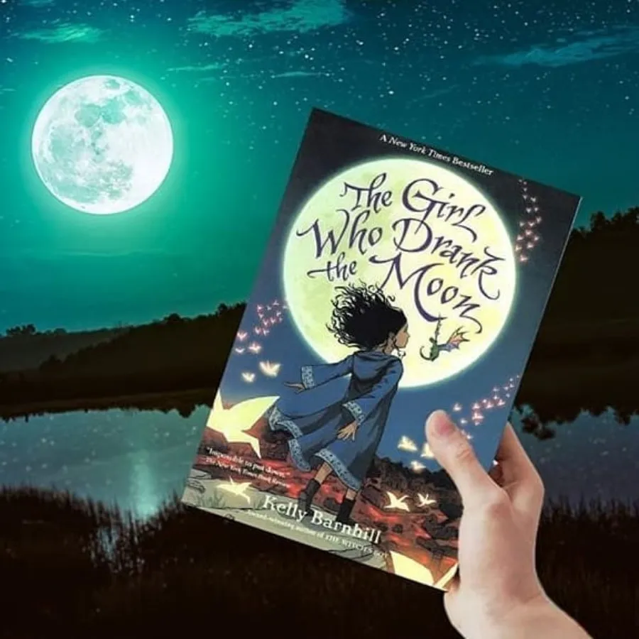 کتاب دختری که ماه رانوشید